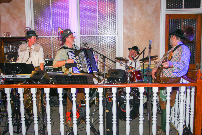 Teske's Germania 2012